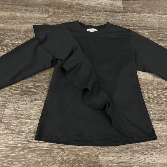 EUC Nation Los Angeles Farrah Top Black Sz XS Asymmetric Ruffle Sleeve Chic Tee - Picture 11 of 16